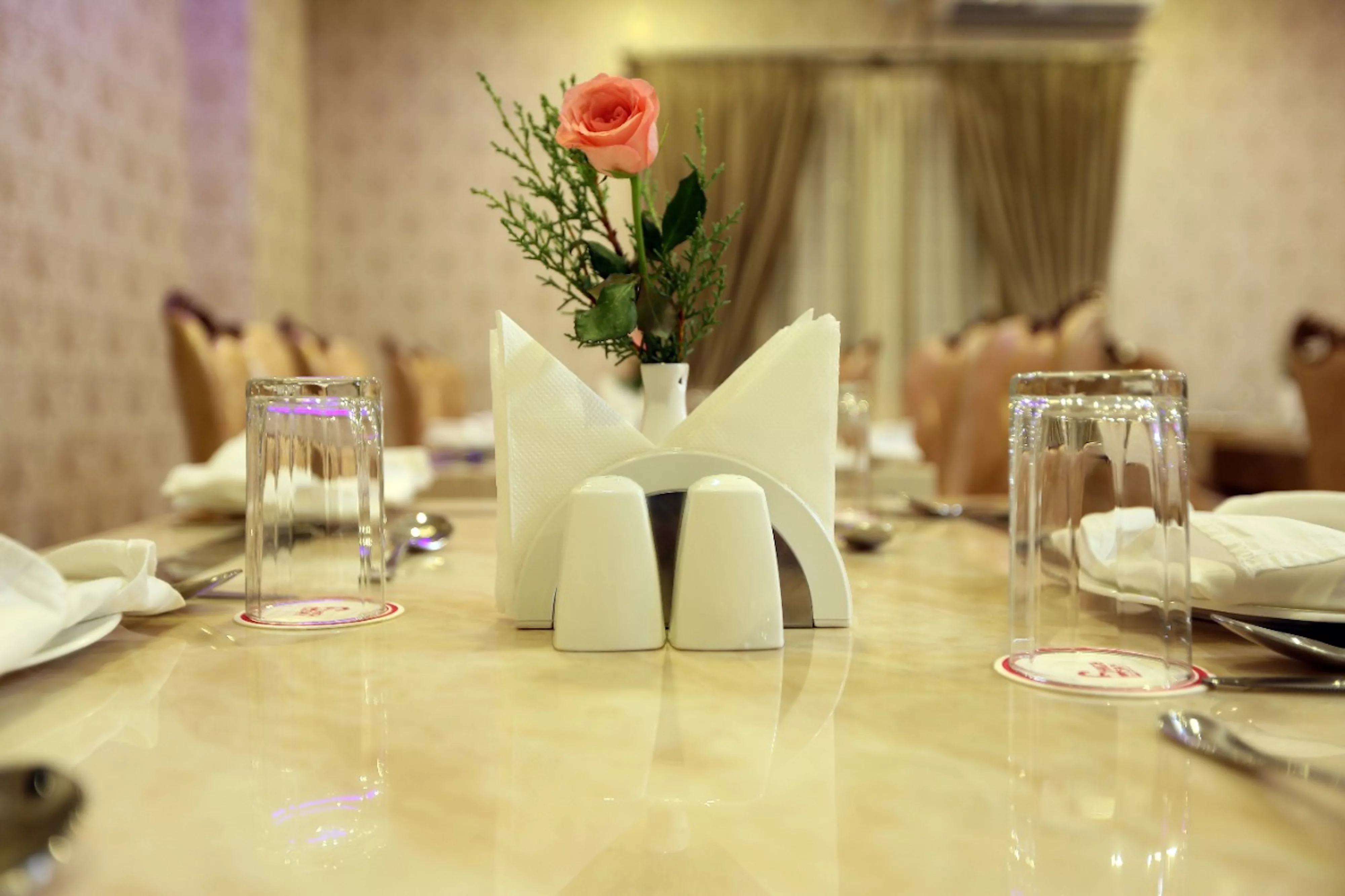 Premier Suites Business Hotel